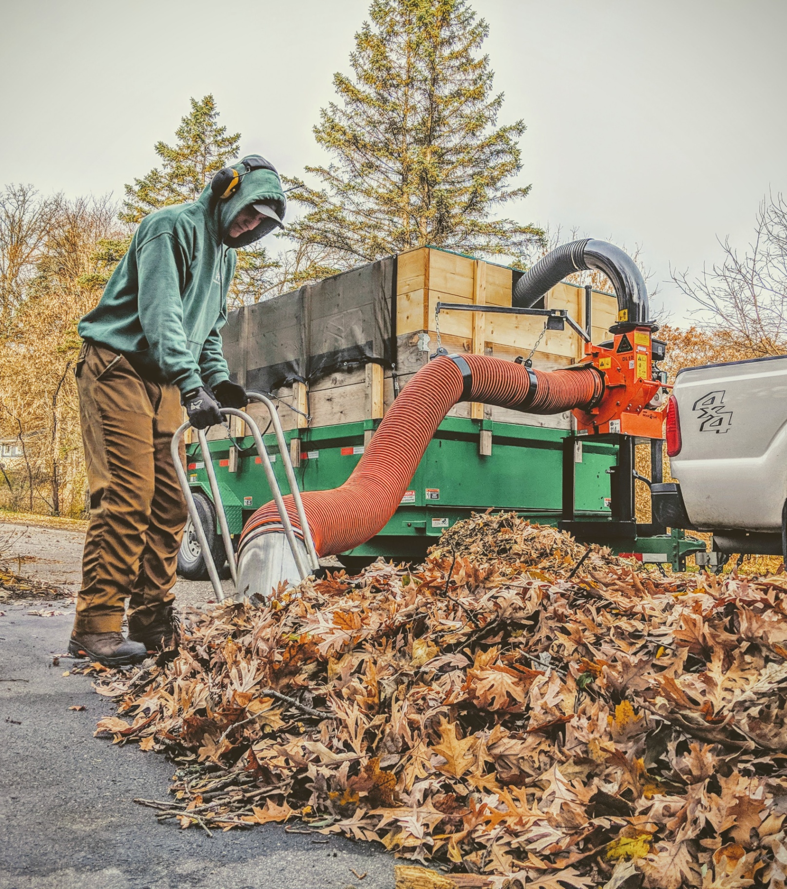Fall cleanup service